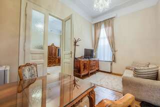 Гостевой дом Residence Central Annapolis Брашов Суперлюкс-1