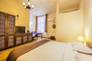 Гостевой дом Residence Central Annapolis Брашов Двухместный номер Делюкс с 1 кроватью-9
