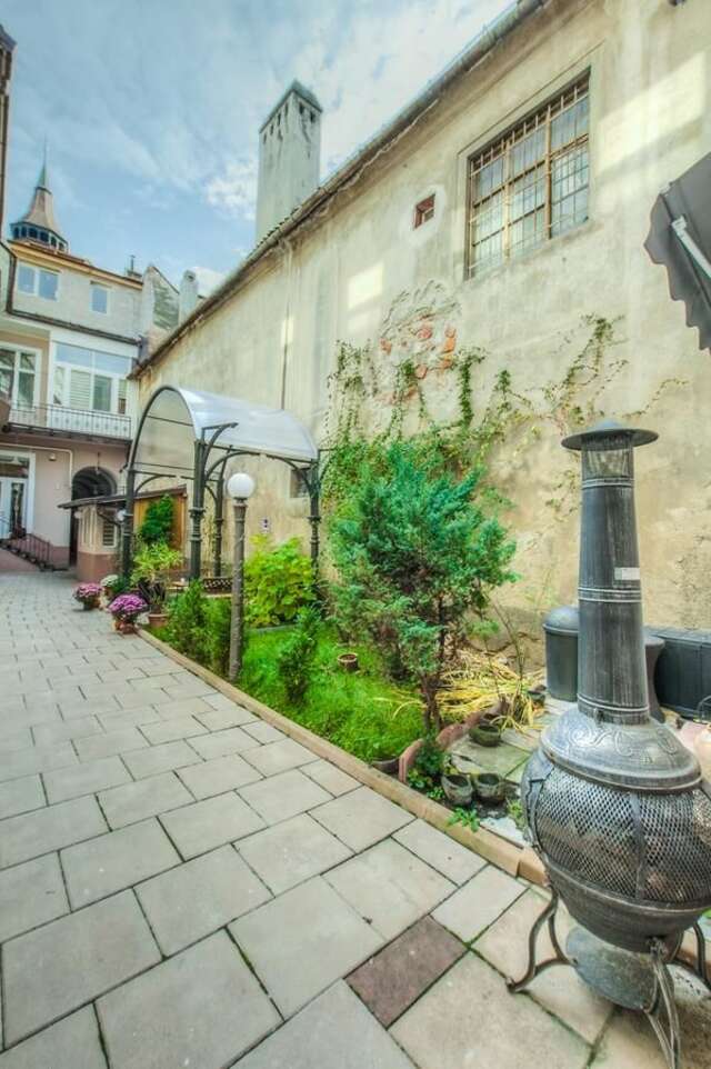 Гостевой дом Residence Central Annapolis Брашов-15