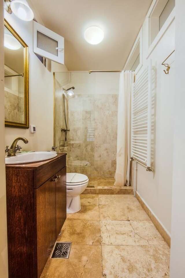 Гостевой дом Residence Central Annapolis Брашов-35