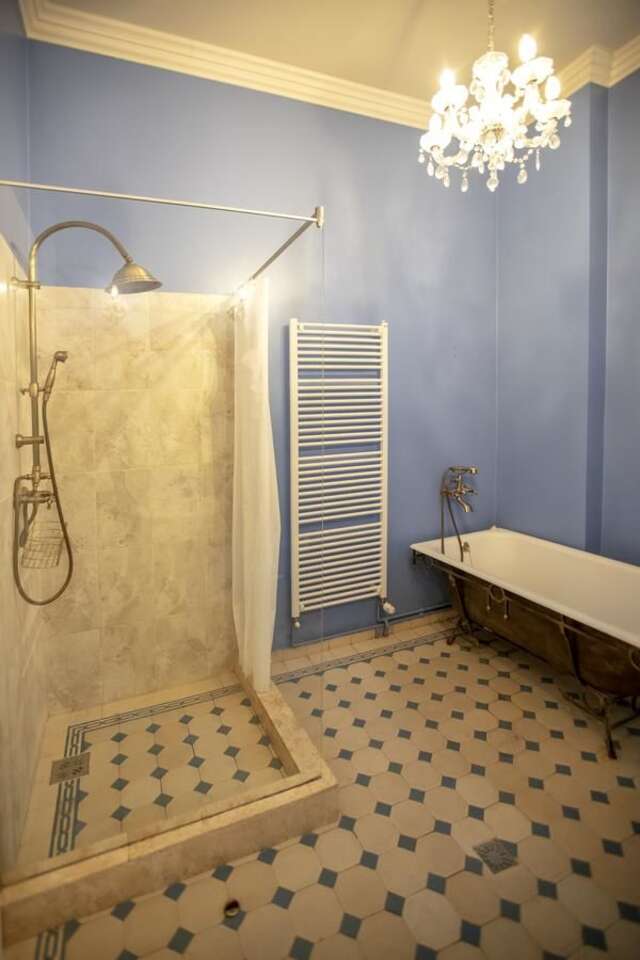 Гостевой дом Residence Central Annapolis Брашов-6